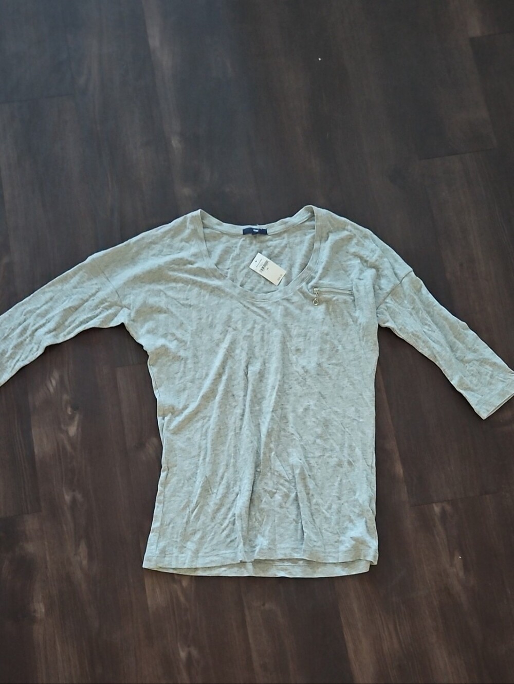 GAP Light Gray V-Neck Long Sleeve Tee